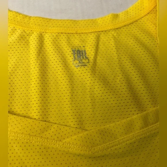 Tail bright yellow activewear tank top w/perforated detail Sz-XL.  W14 - Picture 5 of 9